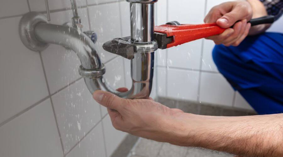 Professional water heater repair in Riverside, TX